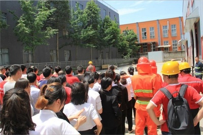 成都欧丽亚2019年度消防演习圆满落幕 器材教育与实战演练并重